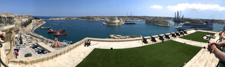 Panorama-sur-La-Valette